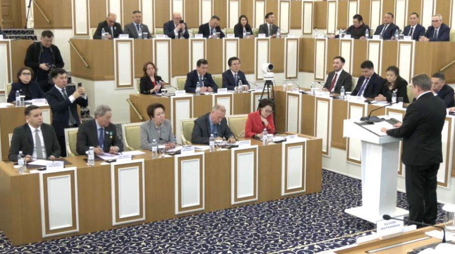 Конституционная комиссия завершила работу над проектом Основного закона