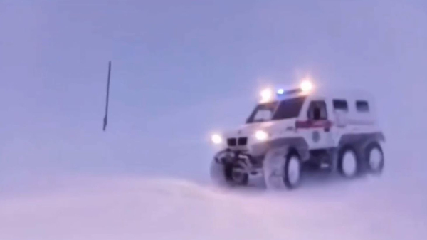 Қар құрсауында қалған жолаушылар құтқарылды