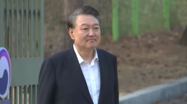 Отстранённого от власти президента Южной Кореи освободили из СИЗО