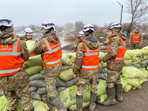 В регионах продолжаются превентивные мероприятия по подготовке к паводкам