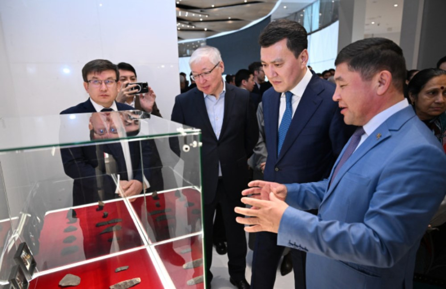 Госсоветник принял участие в презентации выставки «Новые открытия в археологии Казахстана – 2025»