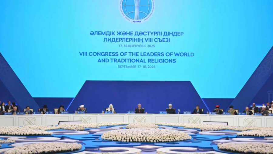 Президент: Съезд жаһандық пікірталас алаңына айналу керек