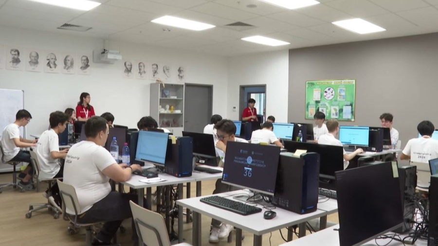 Специализированный университет по ИИ откроют в Казахстане