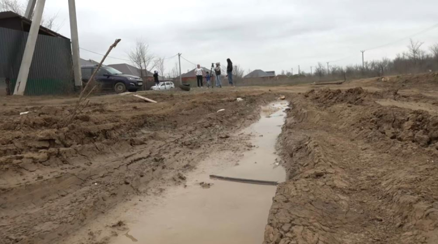 Оралдағы «Жұлдыз» ауданында жолдар жартылай салынған