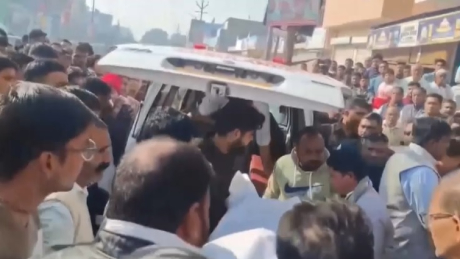 В Индии 24 ребенка умерли после приема сиропа от кашля