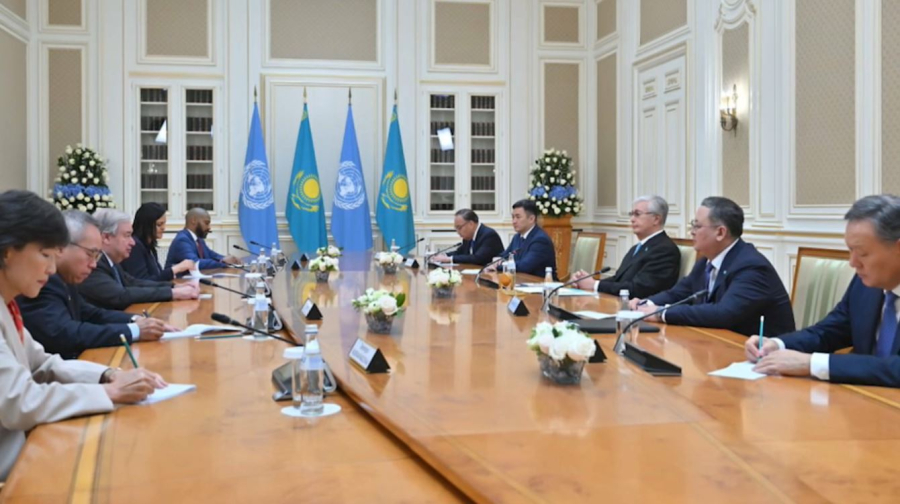 Президент Казахстана обсудил с Гутерришем реформу ООН