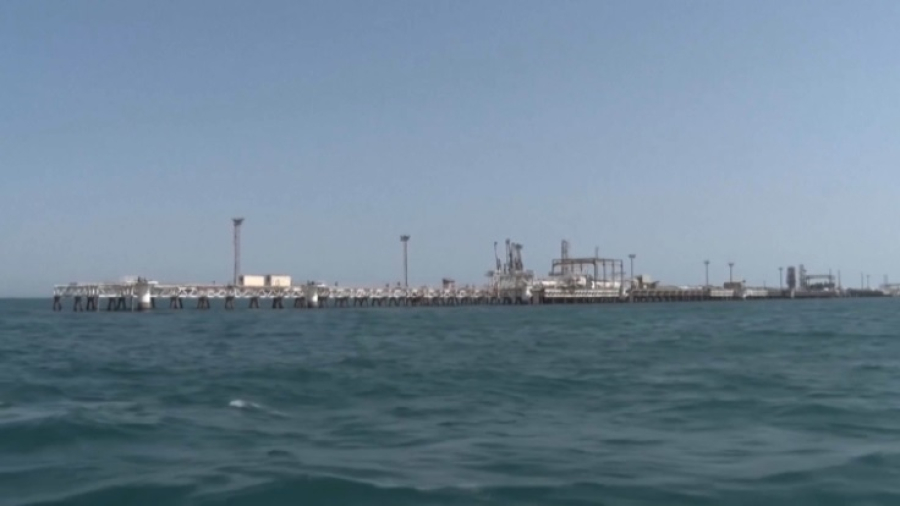 Иран снова закрыл Ормузский пролив