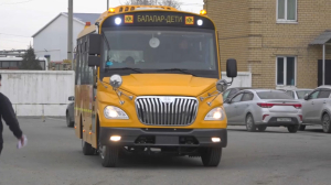 13 новых автобусов для сельских школ приобрели в области Абай