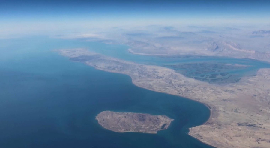 АҚШ Иранның 16 кемесін атқылады