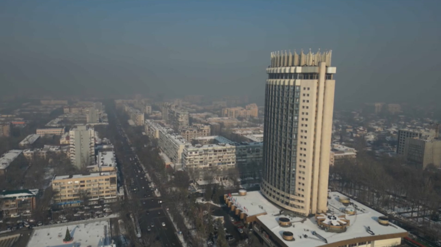 Загрязнение воздуха прогнозируют в 11 городах