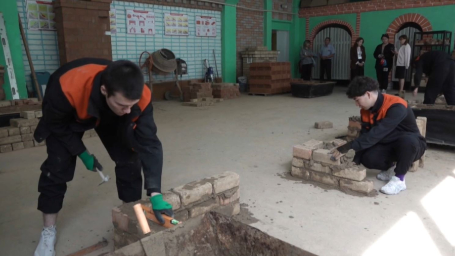 Студенты СКО выбирают рабочие профессии