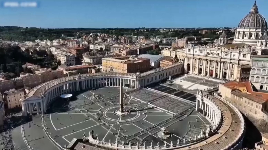 Италия и Ватикан ввели ограничения для туристов из-за смерти Папы Римского