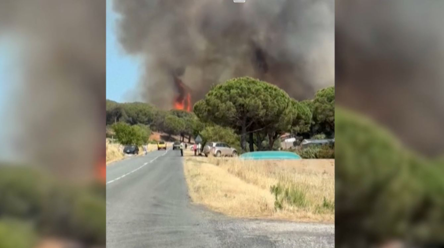 Францияда 400 гектар жер жанып кетті