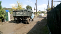 Жители окраины Усть-Каменогорска просят отремонтировать дороги