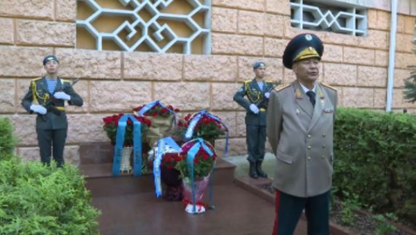 Память первого министра обороны Казахстана почтили в Алматы
