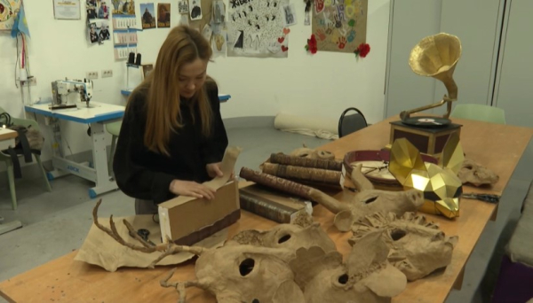 За кулисами: как проходит подготовка к спектаклю