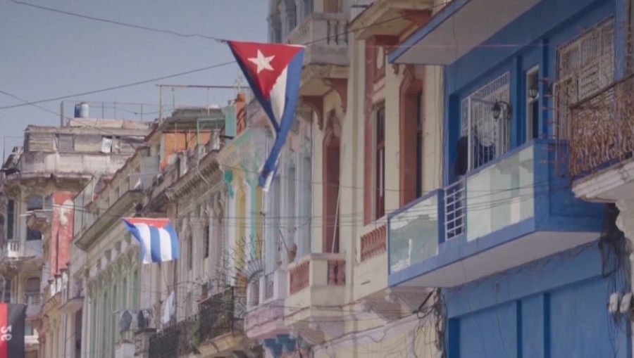 Куба освободила более двух тысяч заключённых