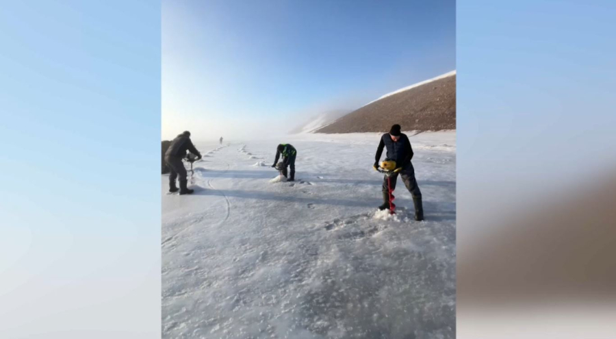 Лёд на реках взрывают в Карагандинской области