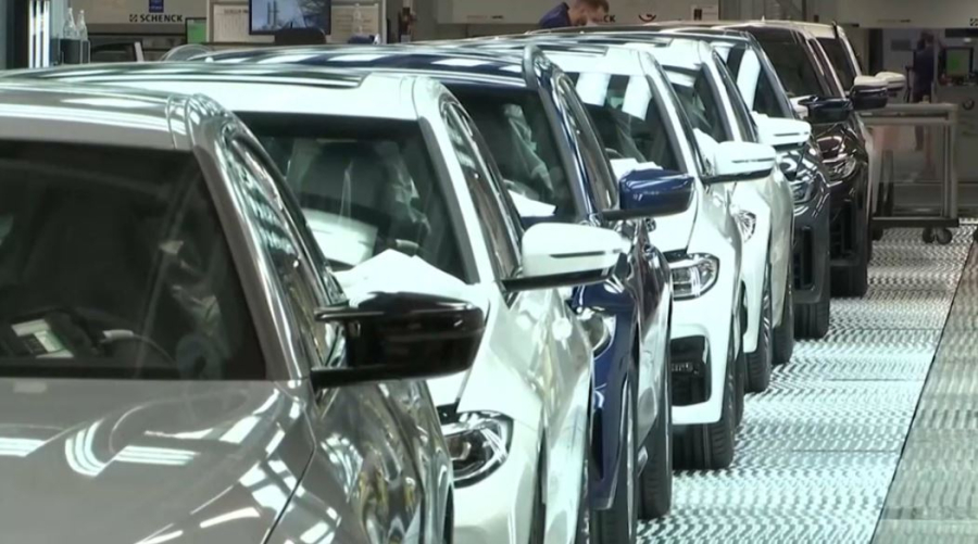 BMW сократит восемь тысяч рабочих мест