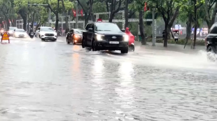 Вьетнамда дүлей дауылдан 51 адам қаза тапты