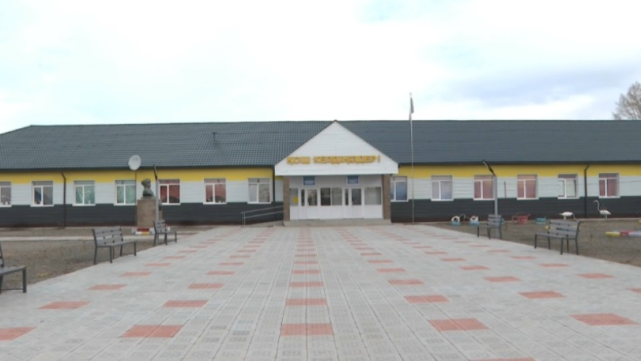 Новые школы возводят в приграничных районах ВКО