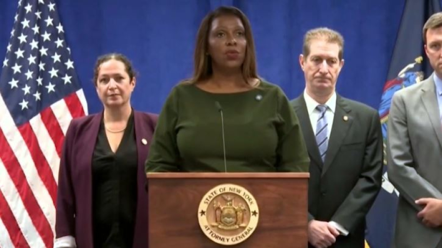 Суд Нью-Йорка отменил штраф Трампу на $515 млн