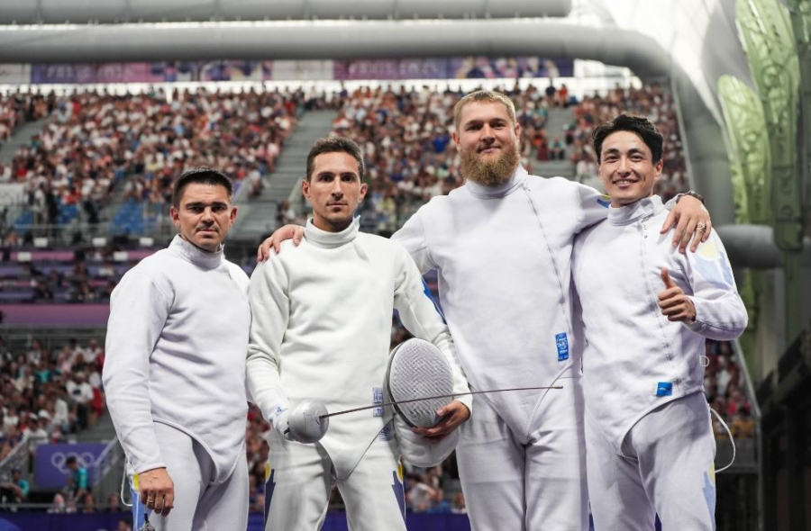 Қазақстан семсерлесуден Азия чемпионатында екінші медалін жеңіп алды