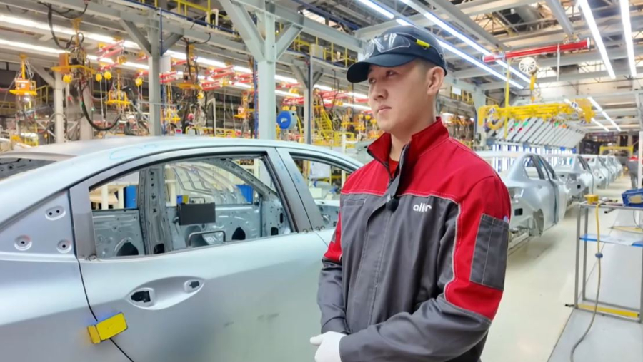 Еңбекке ынталы жастар Қостанайдағы машина жасау саласын дамытып жатыр