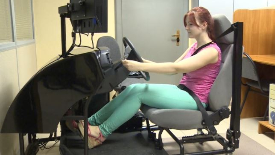 Лицензирование автошкол предлагают вернуть в МВД