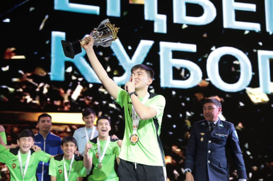 Студенты колледжей соревновались за гранты и рабочие места в Туркестане