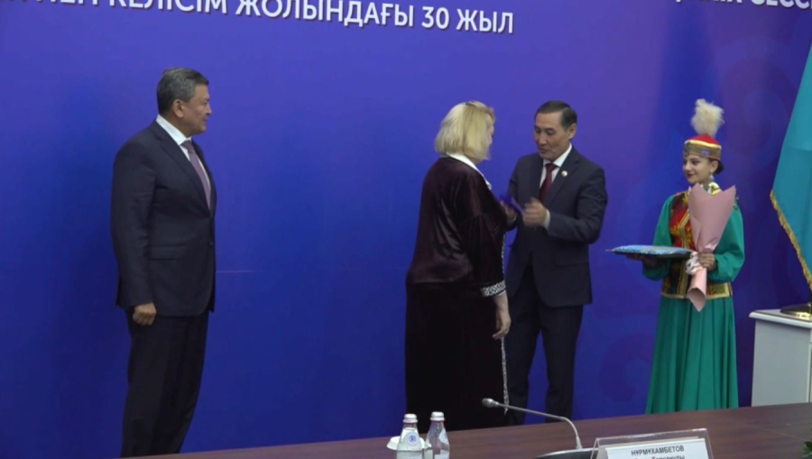 Ел бірлігін нығайтуға үлес қосқандар марапатталды
