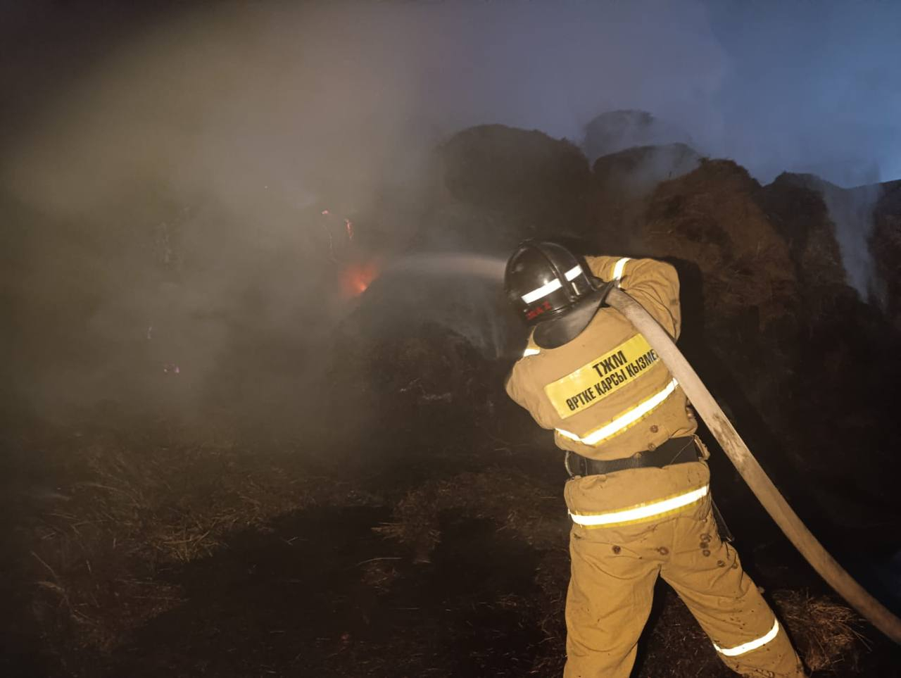 15 тонн сена сгорело в Акмолинской области
