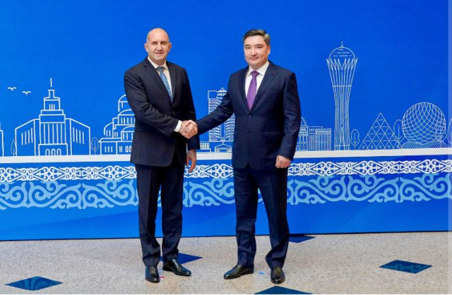 Олжас Бектенов Румен Радевпен сауда-экономикалық ынтымақтастықты талқылады