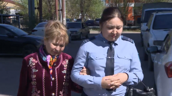 День матери отмечают в Казахстане