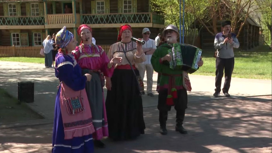 Өскеменде мерекелік салтанатты іс-шаралар өтті