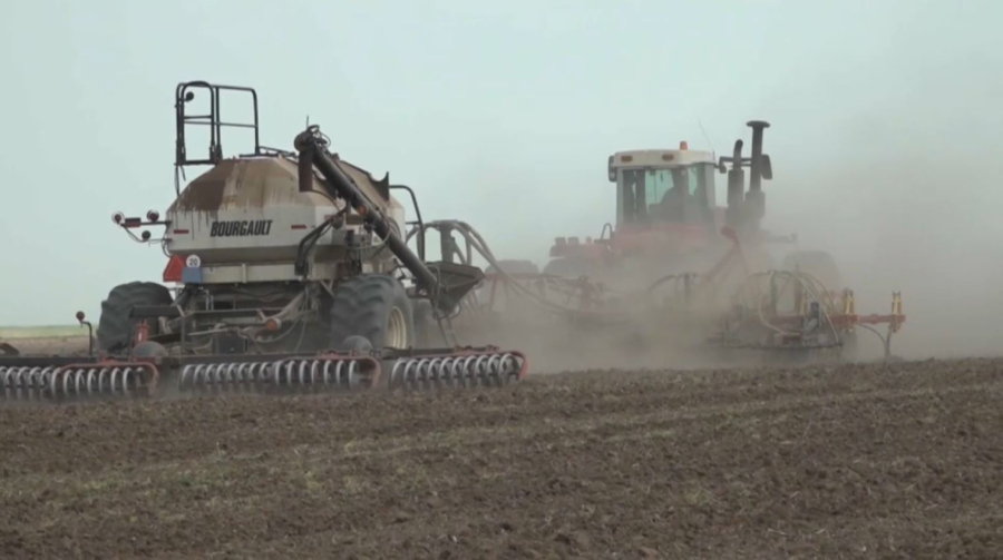 23,7 млн га земли засеют казахстанские аграрии