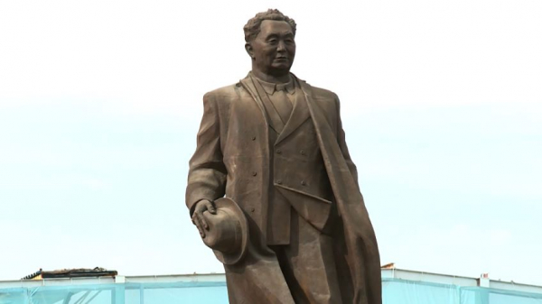 Стартовали субботники у памятников истории и культуры в Астане