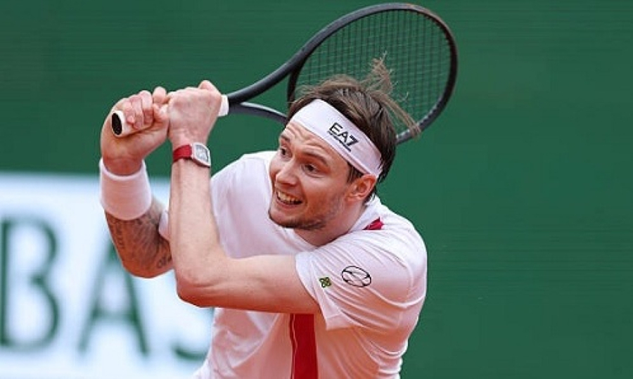 Александр Бублик прошел в третий круг US Open