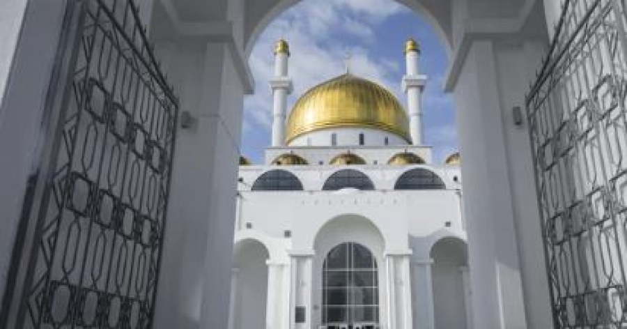 Расписание праздничного айт-намаза по стране опубликовало ДУМК