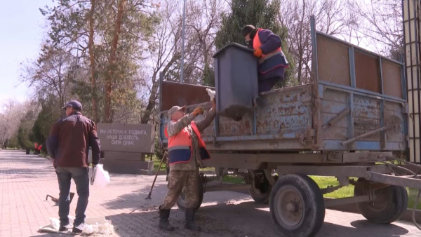 Талдықорғанда бір күнде 635 тонна қоқыс шығарылды