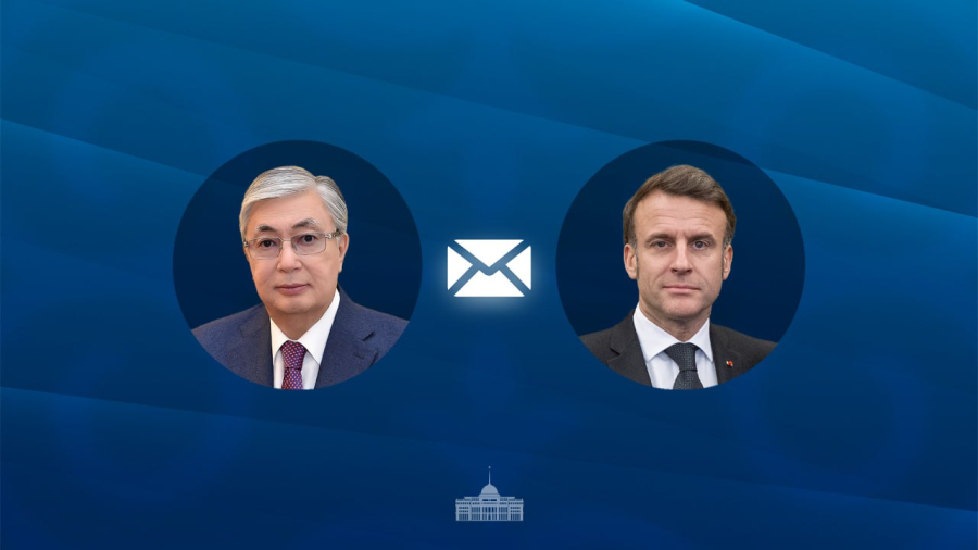 Глава государства направил поздравительную телеграмму Президенту Франции