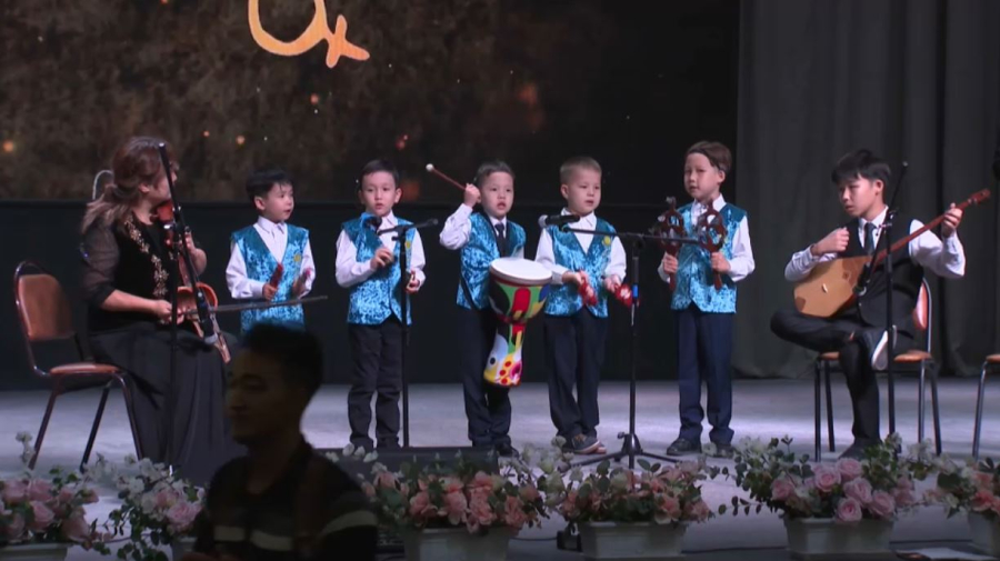 Музыкальный фестиваль для детей с нарушениями слуха состоялся в Алматы