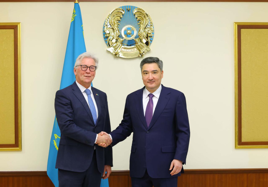 Олжас Бектенов Air Products басшылығымен ынтымақтастық мәселелерін талқылады