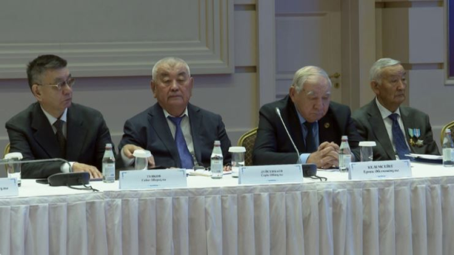 Ветераны обсудили проект новой Конституции