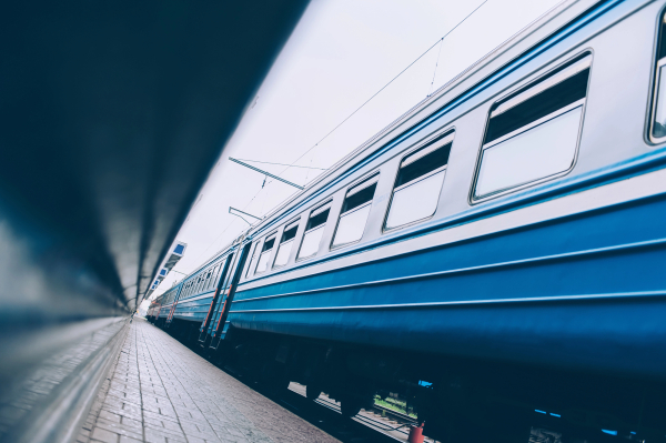 Поезд переехал человека в Мангистау