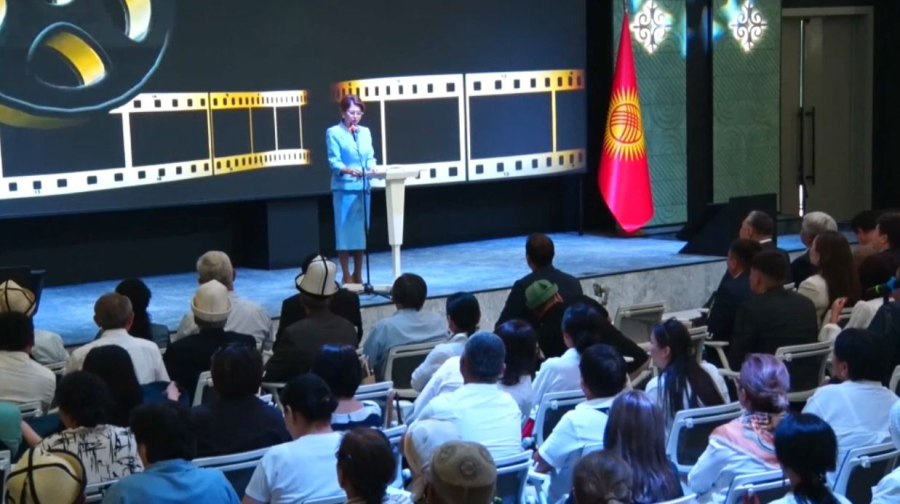 Кыргызско-казахский молодёжный форум прошёл в Бишкеке