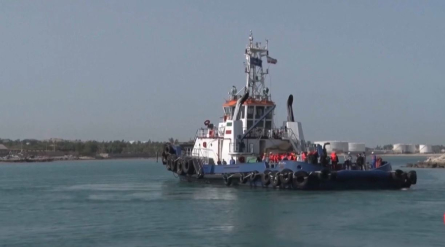 Иран вновь закрыл Ормузский пролив