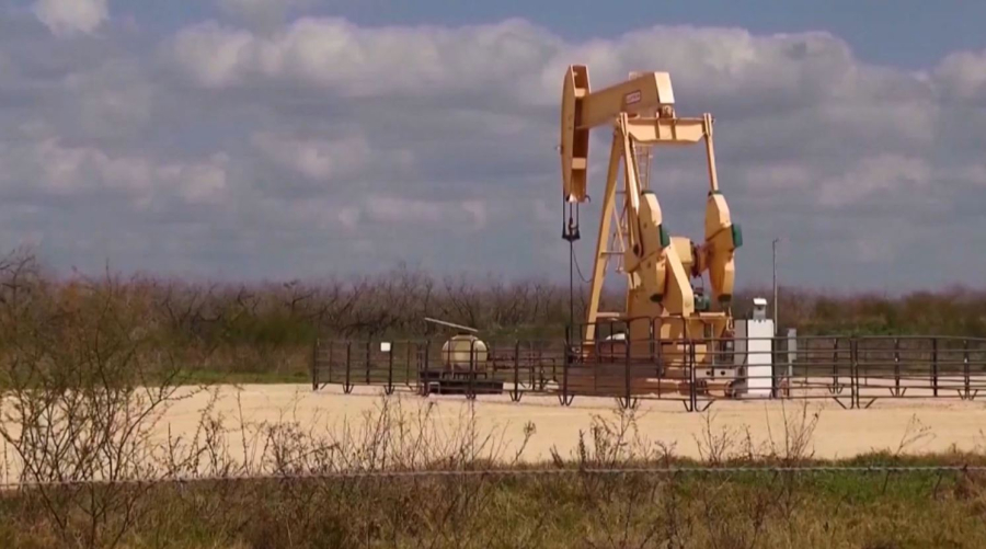 FT: Мұнай компаниялары $15 млрд жоғалтты