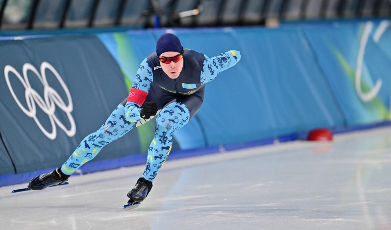 Казахстанский конькобежец выиграл турнир в Нидерландах