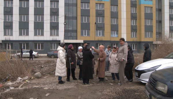 Алматыда жаңа үйден пәтер алған тұрғындардың құрылысқа көңілі толмай отыр